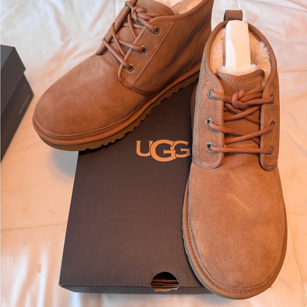 NWT! UGG Men's Brown Chukka Boots NEW with Tags and packaging